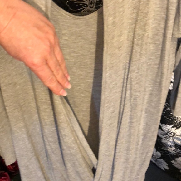 Top - Picture 3 of 3